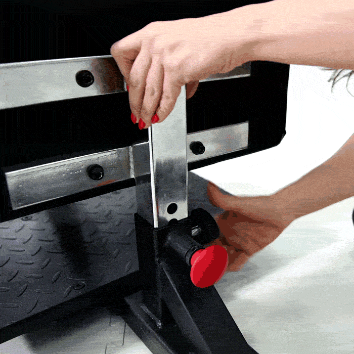 Sissy Squat Trainer — side view
