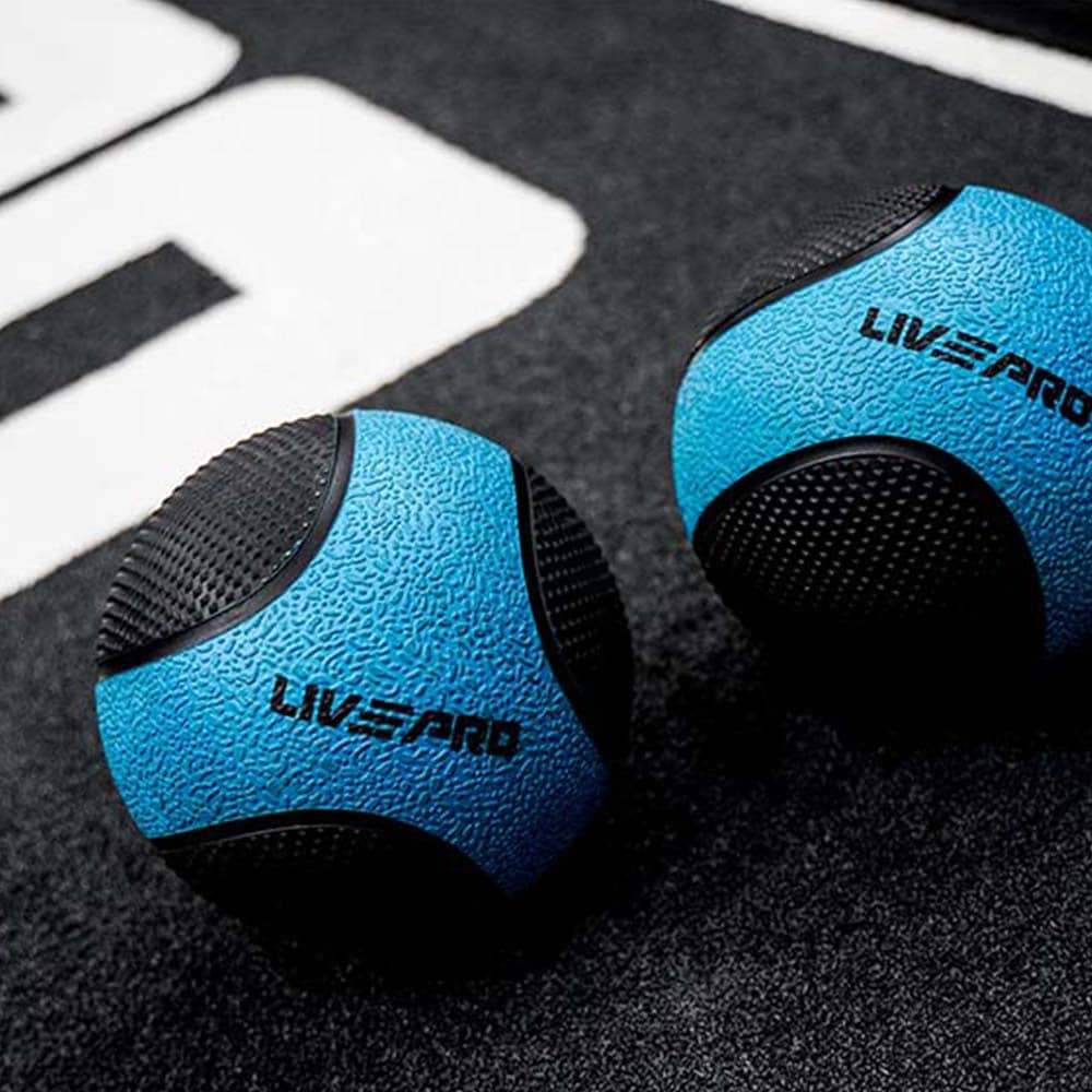 LivePro LivePro Rubber Medicine Balls — in use