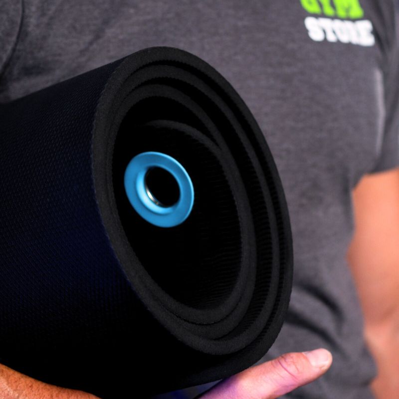 LivePro LivePro Hanging Exercise Gym Mat — in use