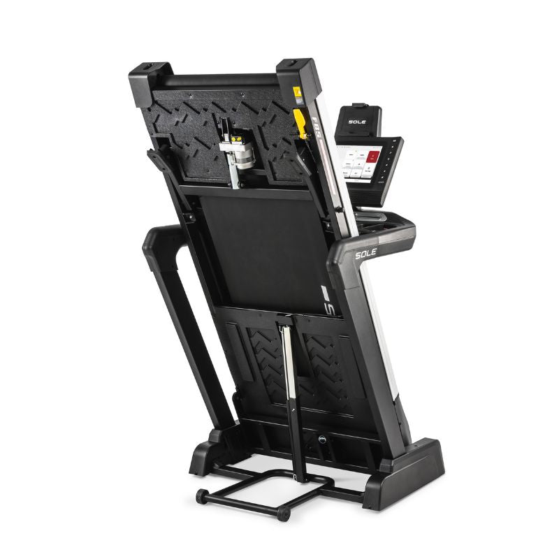 Sole Fitness Sole Fitness F85 Treadmill (15.6" Touchscreen) Home Use 4CHP — close-up of the frame