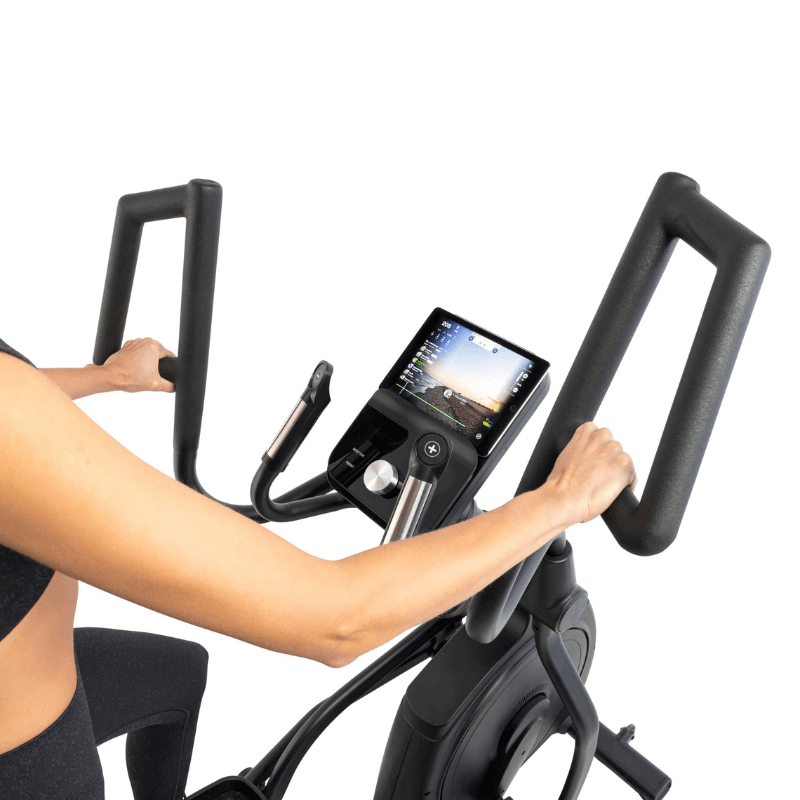 Platinum Ct20 Commercial Elliptical — detail view