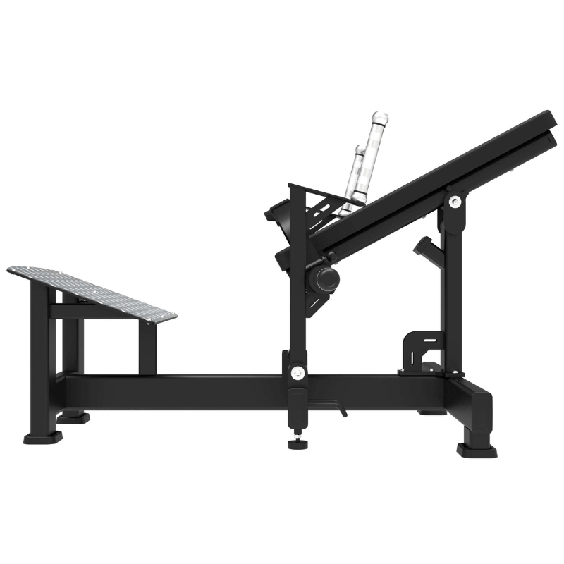 Tunturi Platinum Hip Thrust - Plate Loaded — in use