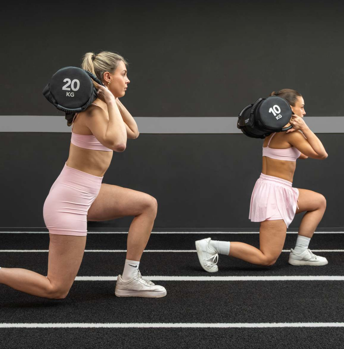 Tunturi Platinum Strength Bag — rear view